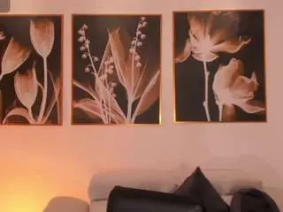 Isabellamoreau  live sex cam