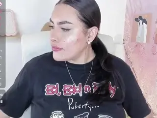 Malley-adams  live sex cam