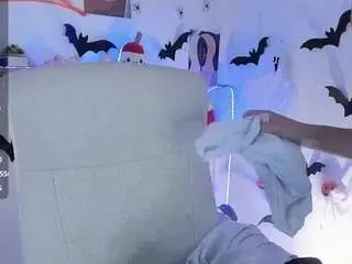 Malley-adams  live sex cam