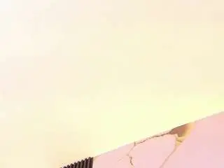 Mia-devereaux  live sex cam