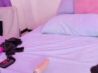 Naomiievans  live sex cam