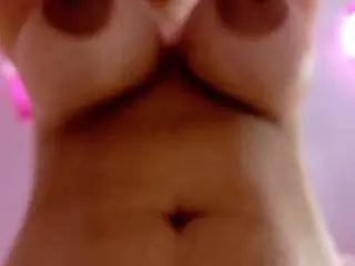Naomiievans  live sex cam
