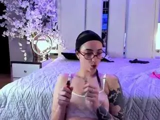 Serenavieri1  live sex cam