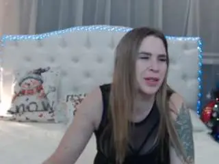 Tessadaybreak  live sex cam