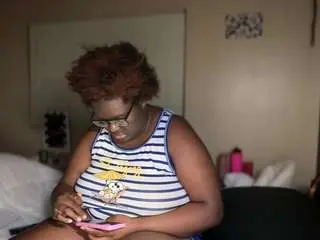 Baycali4  live sex cam