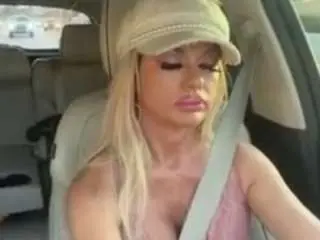 Chanelstjames  live sex cam