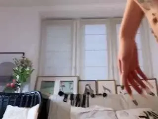 Chantaybernieri  live sex cam