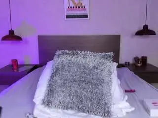 Cloehill-1  live sex cam