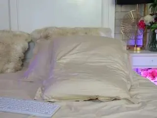 Emillybronte  live sex cam