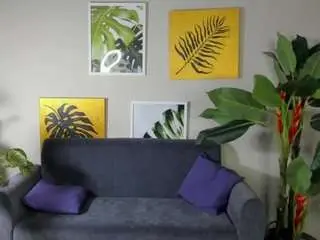 Eva-leeee  live sex cam
