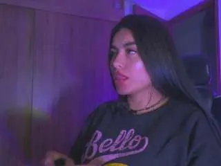 Layla-nicols  live sex cam