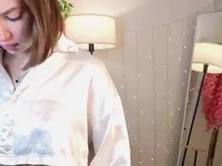 Lilllui  live sex cam