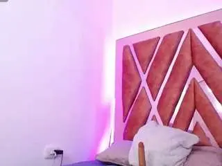 Taylor-sccott  live sex cam