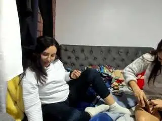 Untilwet  live sex cam