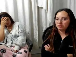 Untilwet  live sex cam
