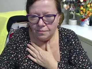 Flirtyadele  live sex cam