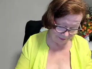 Flirtyadele  live sex cam