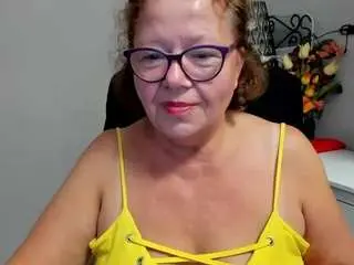 Flirtyadele  live sex cam
