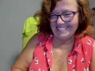 Flirtyadele  live sex cam