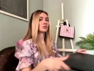 Martinayamnitz  live sex cam