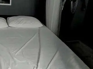 Maya-mellisa  live sex cam