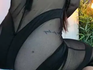 Sarariley  live sex cam