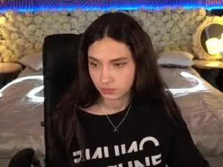 Babyflowers  live sex cam