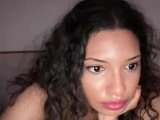 Icyalexandra  live sex cam