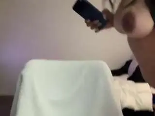 Icyalexandra  live sex cam