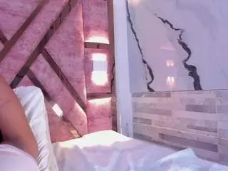 Kandyy-brown  live sex cam