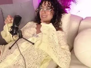 Magic-varenka  live sex cam