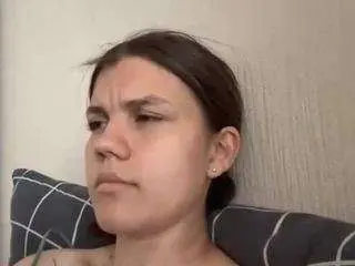 Sebrinahanacek  live sex cam