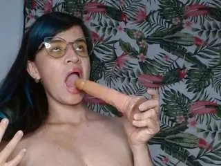 Smalltenida69  live sex cam