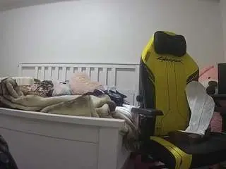 Voyeurcam-sexy-little-ana-01  live sex cam