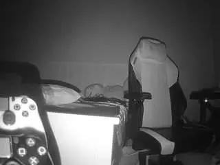 Voyeurcam-sexy-little-ana-01  live sex cam