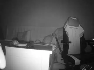 Voyeurcam-sexy-little-ana-01  live sex cam