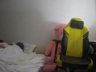 Voyeurcam-sexy-little-ana-01  live sex cam