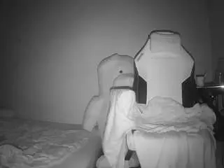 Voyeurcam-sexy-little-ana-01  live sex cam