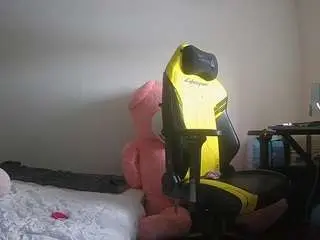 Voyeurcam-sexy-little-ana-01  live sex cam