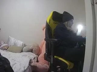 Voyeurcam-sexy-little-ana-01  live sex cam