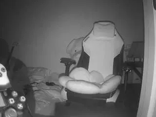 Voyeurcam-sexy-little-ana-01  live sex cam