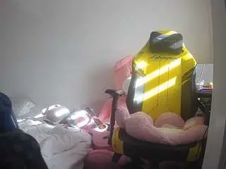 Voyeurcam-sexy-little-ana-01  live sex cam