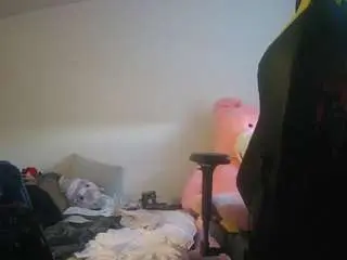 Voyeurcam-sexy-little-ana-01  live sex cam