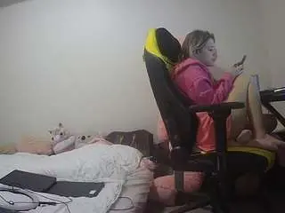 Voyeurcam-sexy-little-ana-01  live sex cam