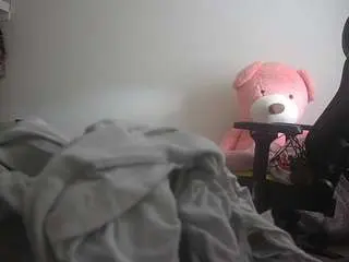 Voyeurcam-sexy-little-ana-01  live sex cam