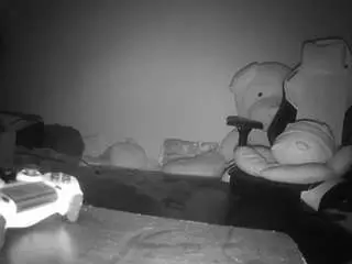 Voyeurcam-sexy-little-ana-01  live sex cam