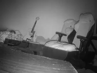 Voyeurcam-sexy-little-ana-01  live sex cam