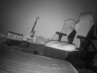 Voyeurcam-sexy-little-ana-01  live sex cam