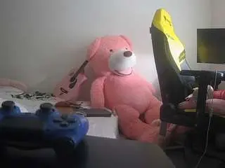 Voyeurcam-sexy-little-ana-01  live sex cam