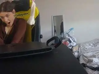 Voyeurcam-sexy-little-ana-01  live sex cam